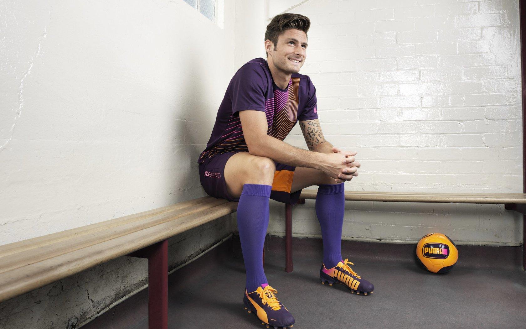 甜瓜谈韦少关键时刻遭弃，要帮他度过难关