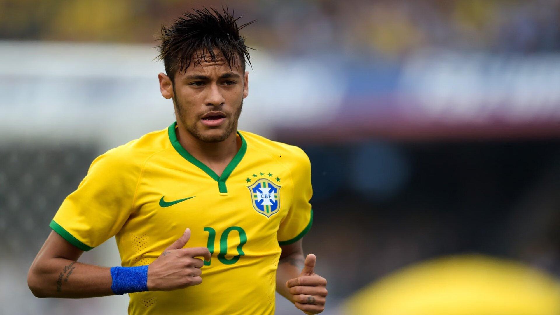 卡纳瓦罗盛赞郑智核心价值无可取代，球迷期盼徐新闪耀赛场多年终迎曙光